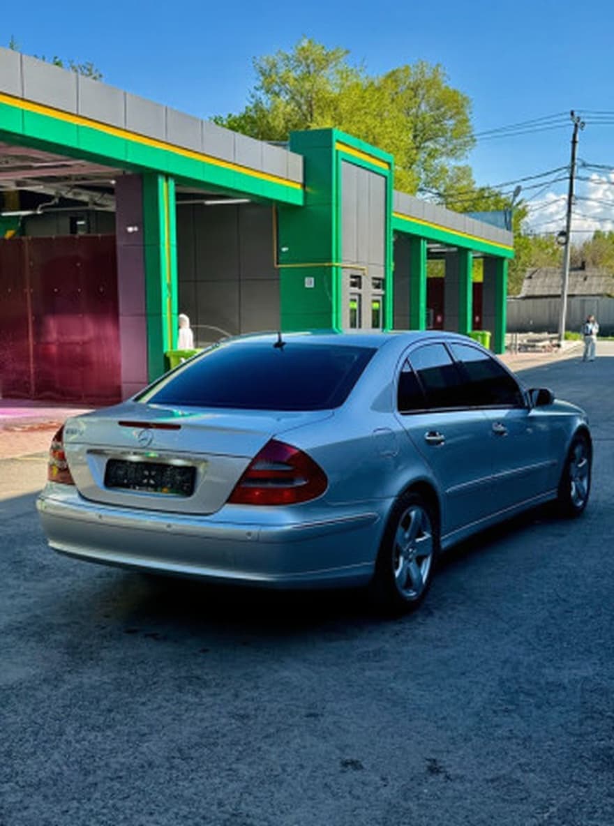 Mercedes-Benz E-Класс III (W211, S211), 2002