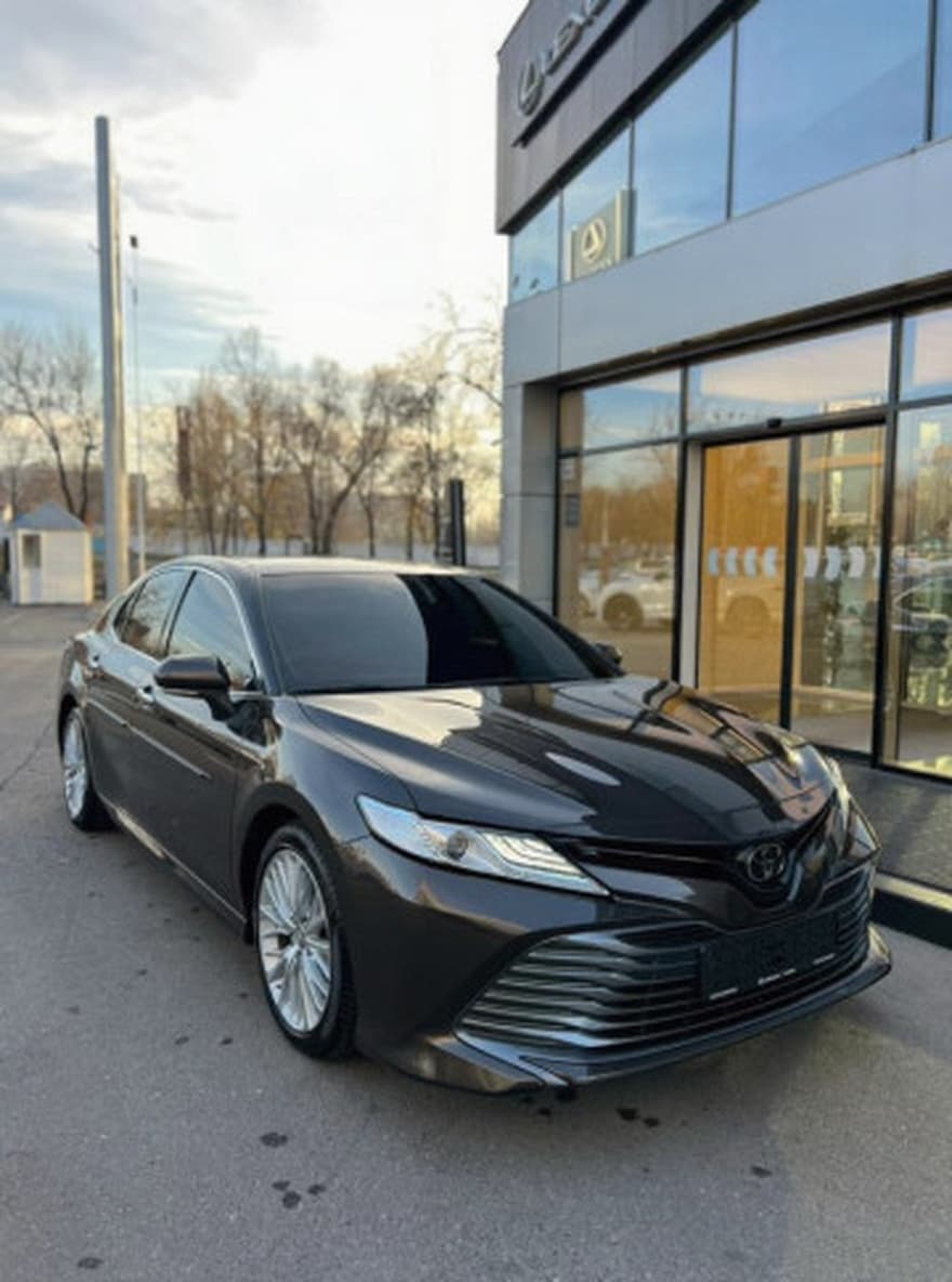 Toyota Camry VIII (XV70), 2019