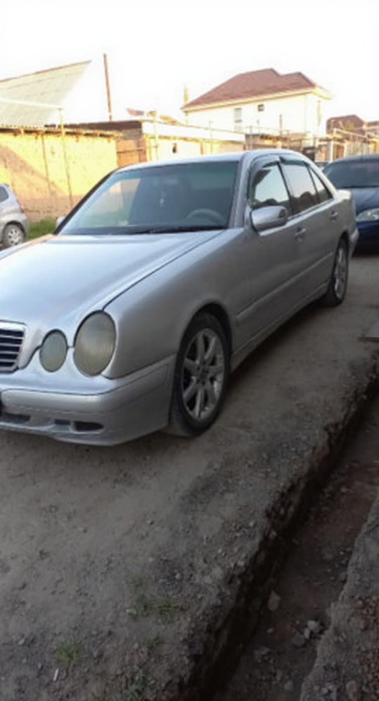 Mercedes-Benz E-Класс II (W210, S210) Рестайлинг, 2000
