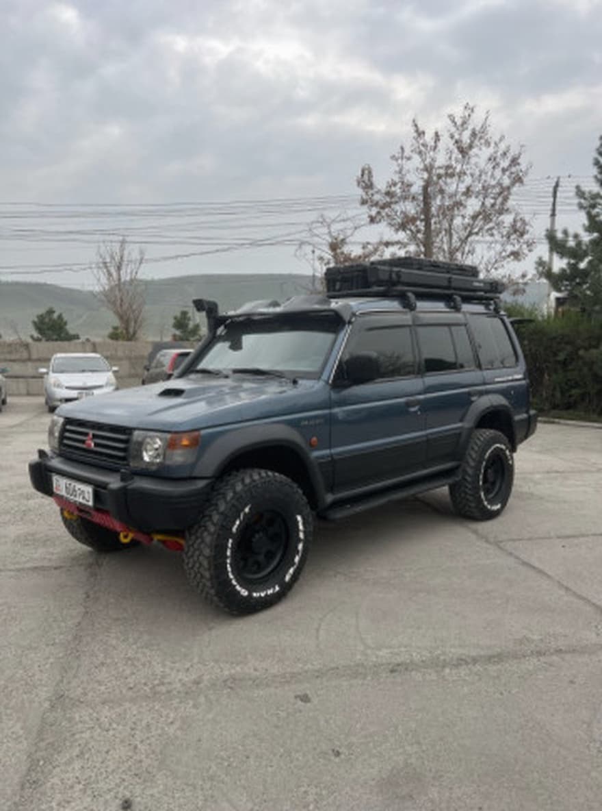 Mitsubishi Pajero