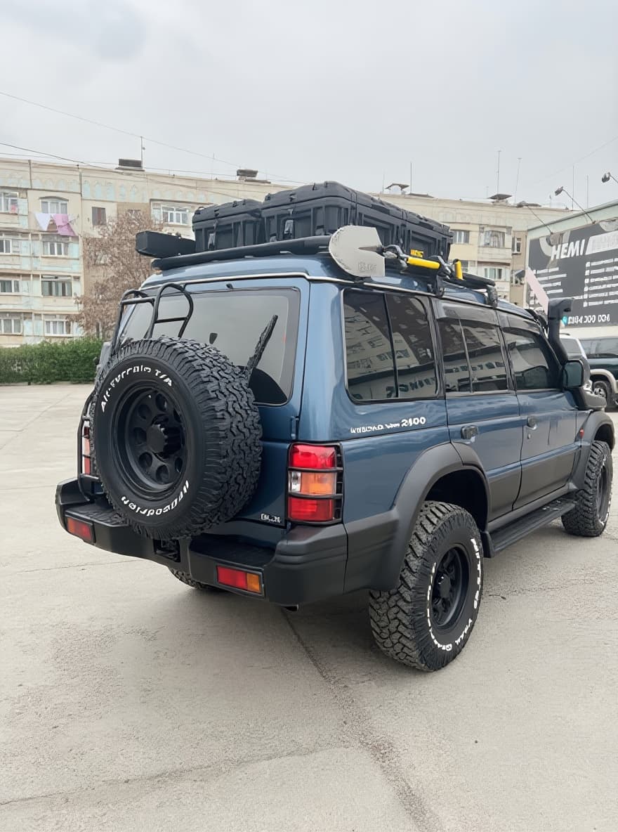 Mitsubishi Pajero II, 1996