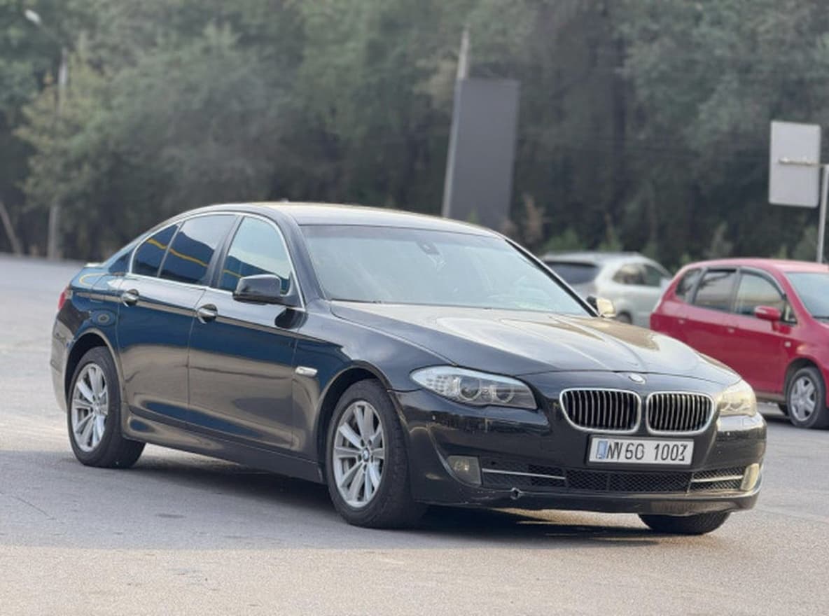 BMW 5 серии VI (F10/F11/F07), 2012