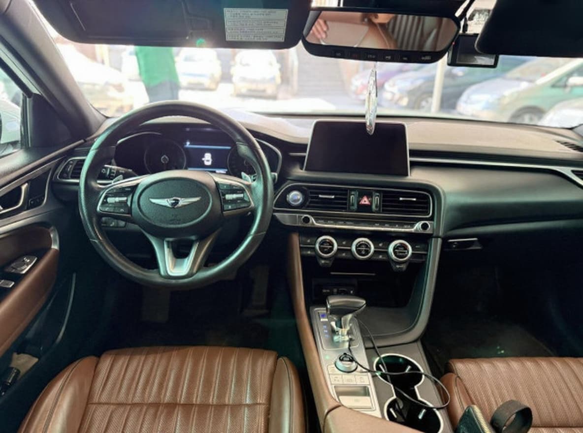 Hyundai Genesis II, 2016