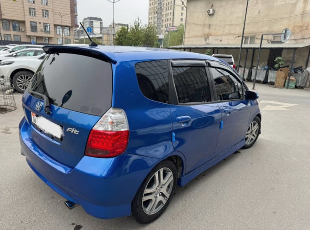 Honda Fit I, 2005