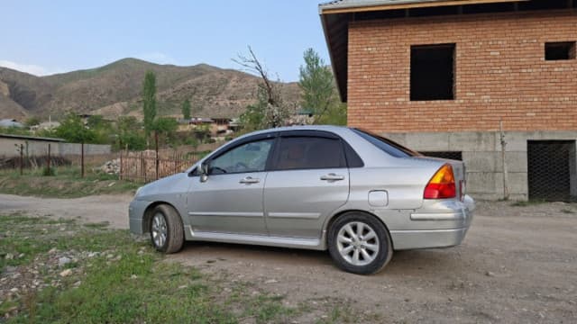 Suzuki Liana I, 2006