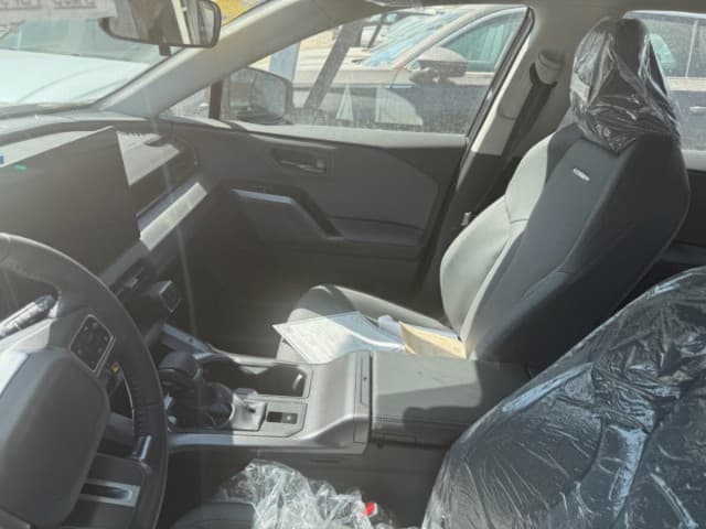 Toyota RAV4 V (XA50), 2026