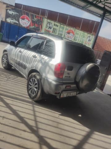 Toyota RAV4 II (XA20), 2002