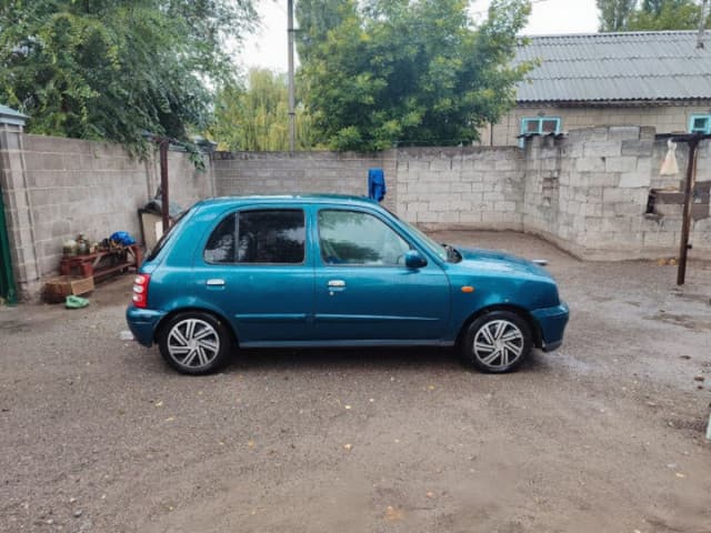 Nissan March II (K11), 2002