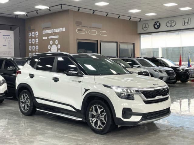 Kia KX3, 2021