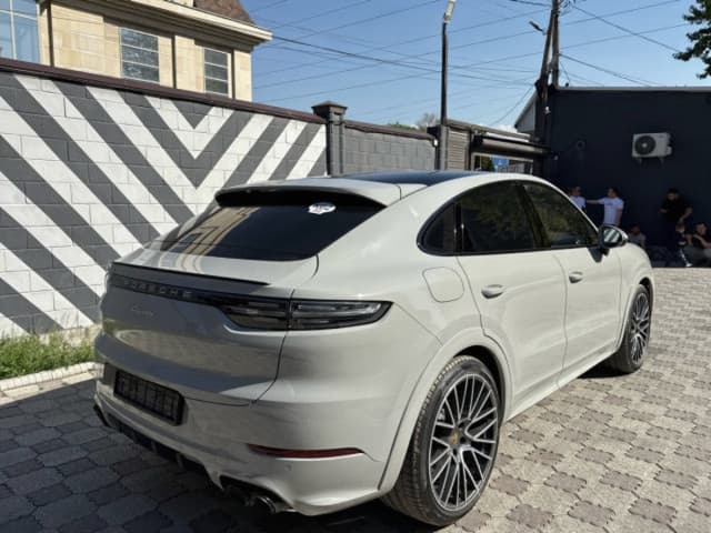 Porsche Cayenne III, 2022