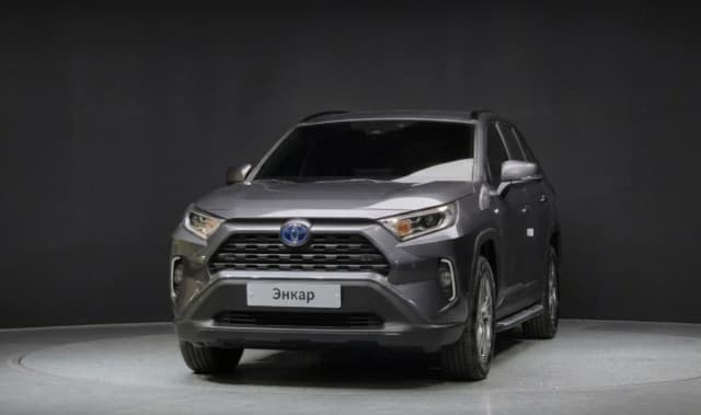 Toyota RAV4 V (XA50), 2020