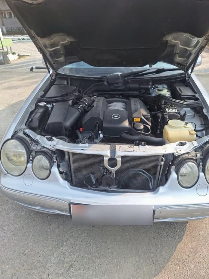 Mercedes-Benz E-Класс II (W210, S210) Рестайлинг, 2001