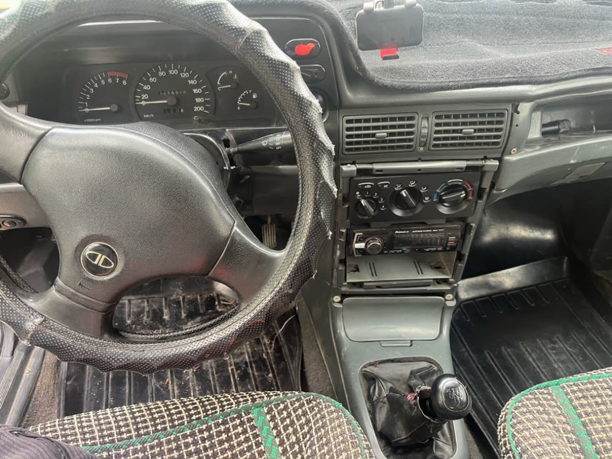 Daewoo Nexia I, 1995