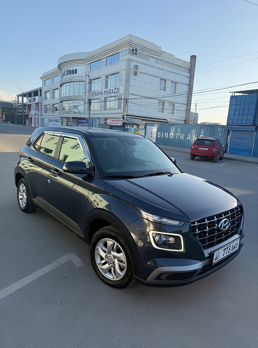 Hyundai Venue I (Indian Market), 2020