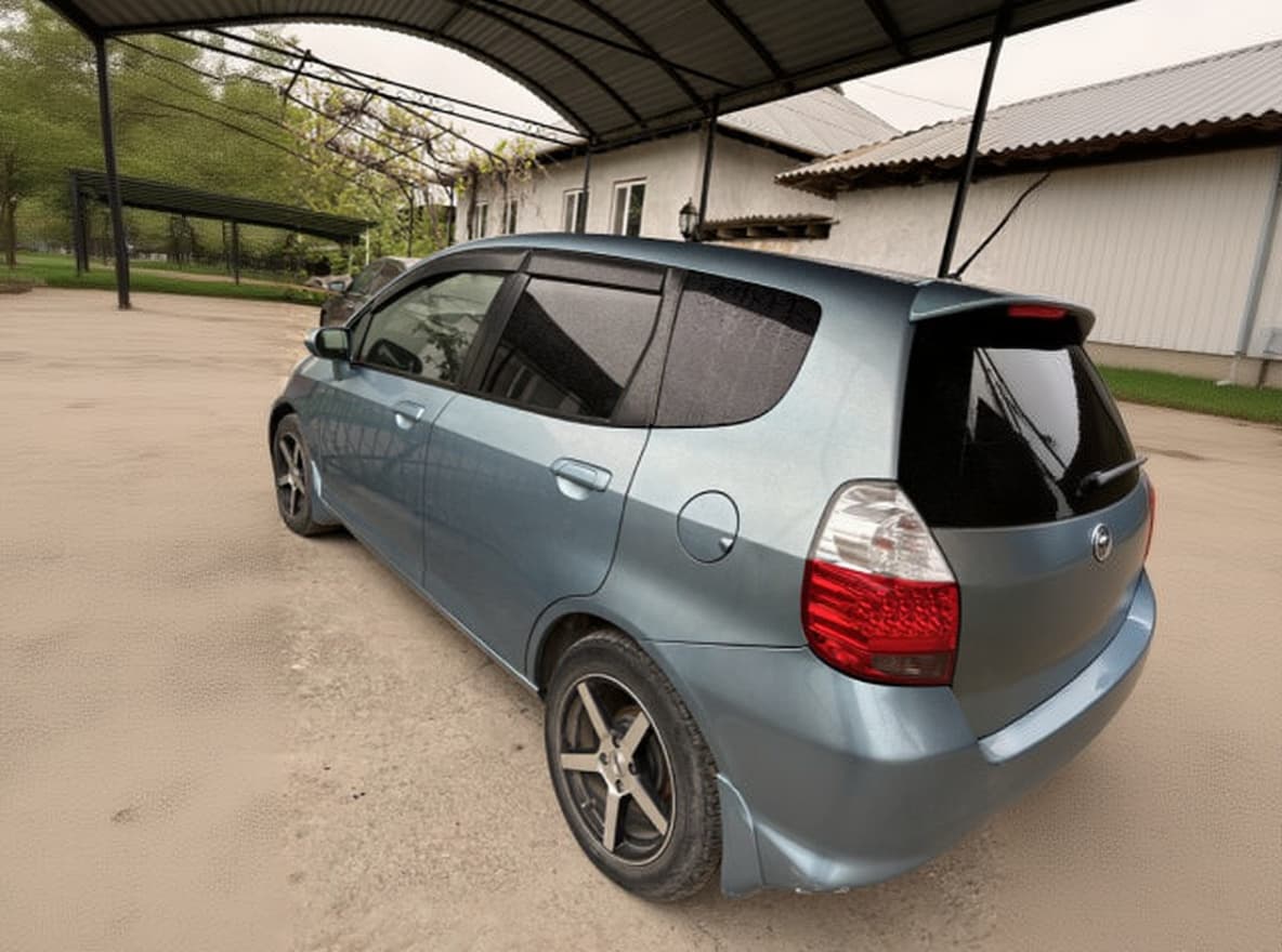 Honda Fit I, 2005