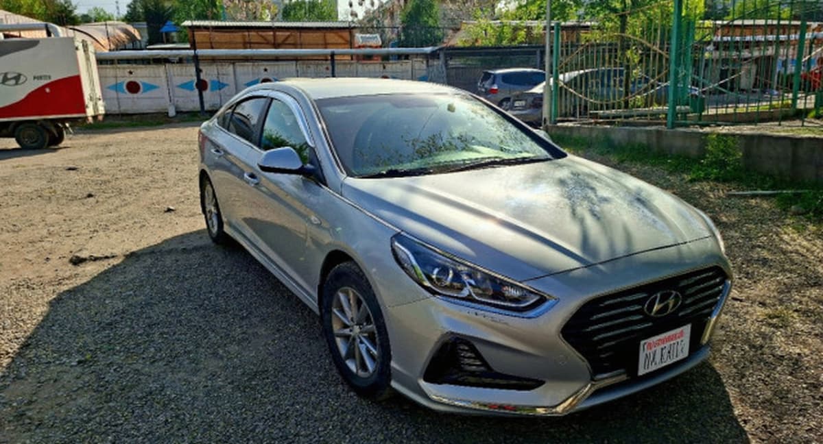 Hyundai Sonata