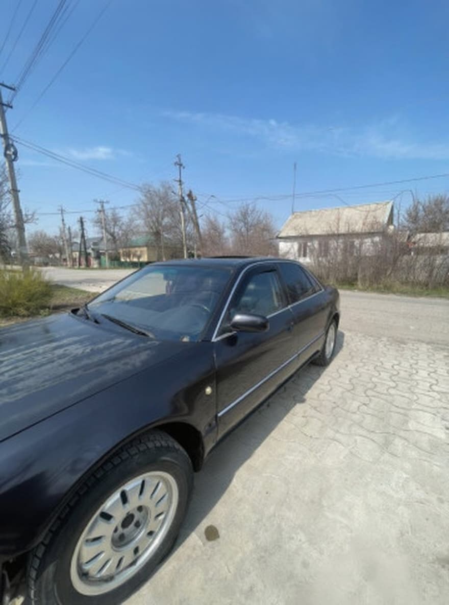 Audi A8 I (D2) Рестайлинг, 2001