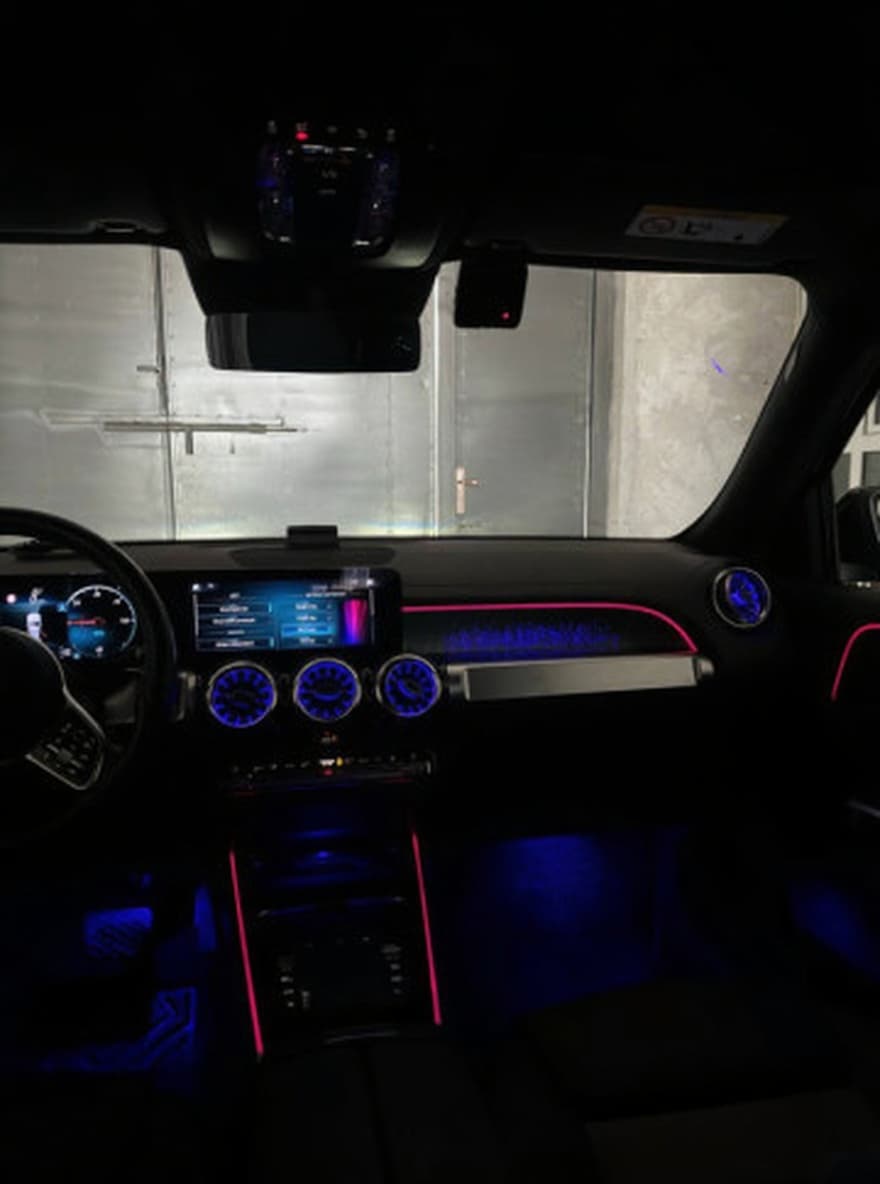 Mercedes-Benz EQB I, 2022