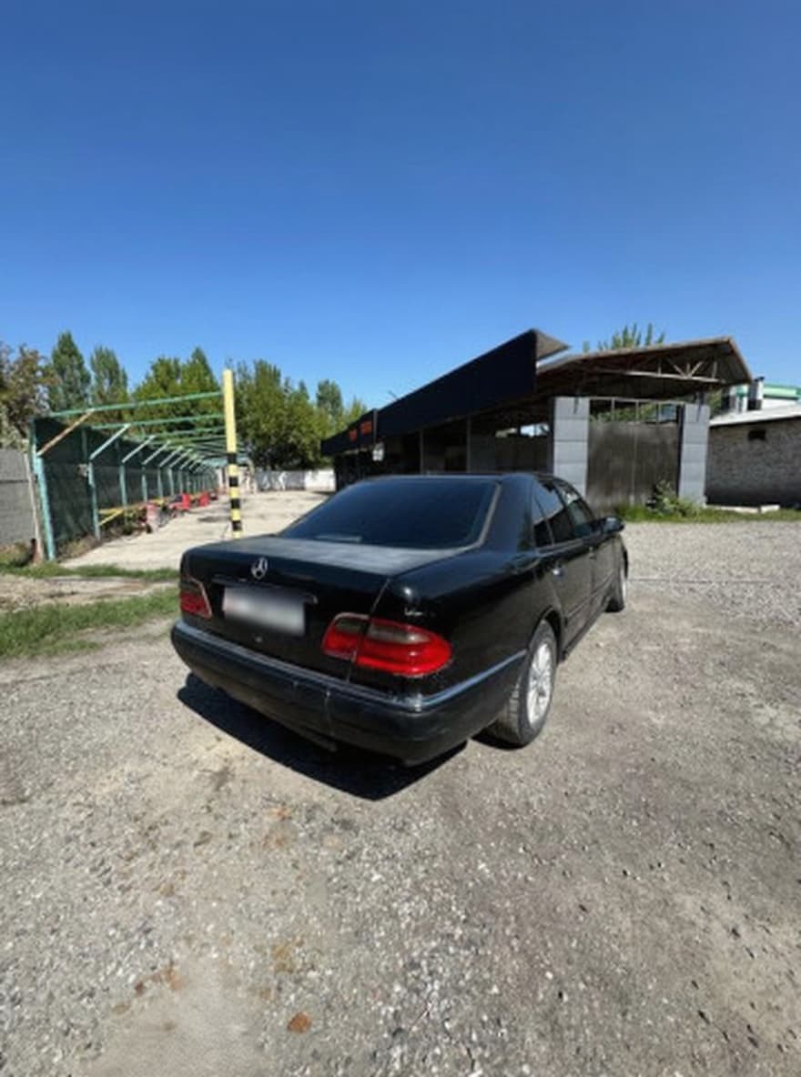 Mercedes-Benz E-Класс II (W210, S210), 1998