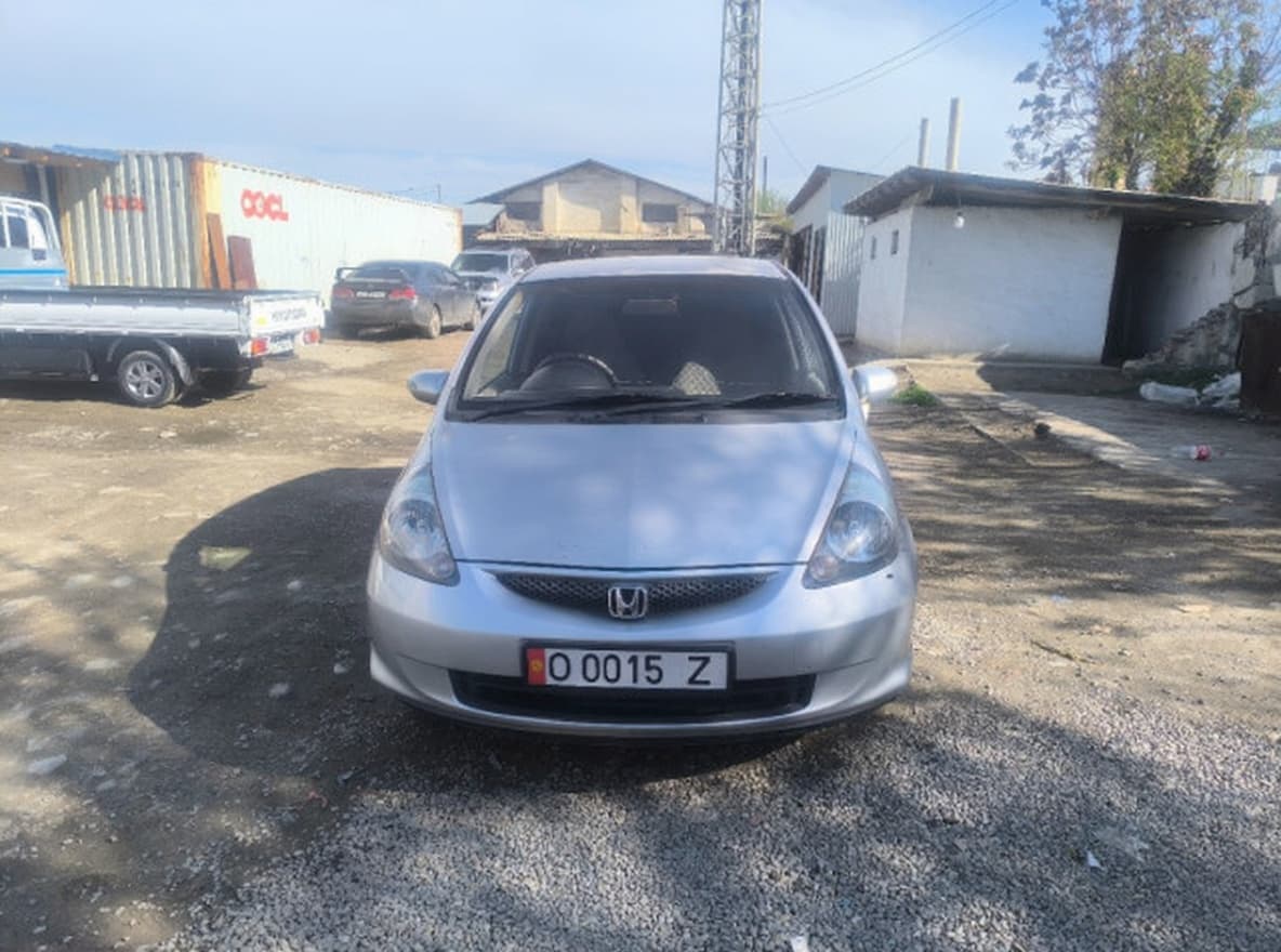 Honda Fit I, 2005