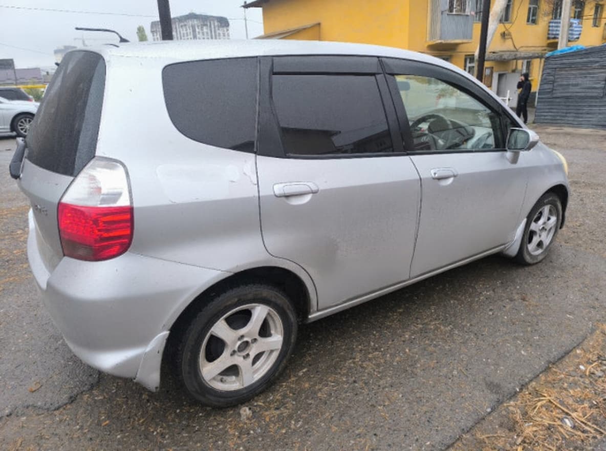 Honda Fit I, 2005