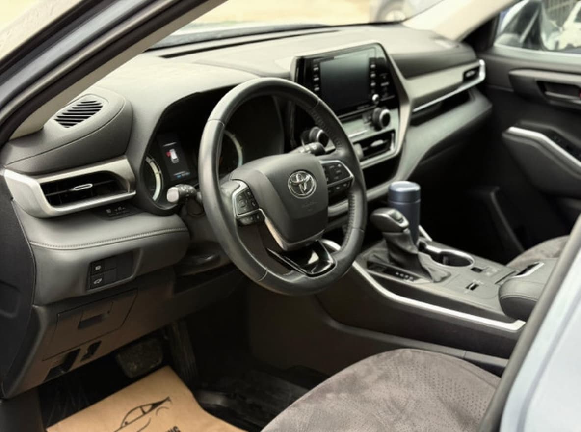 Toyota Highlander IV (U70), 2020