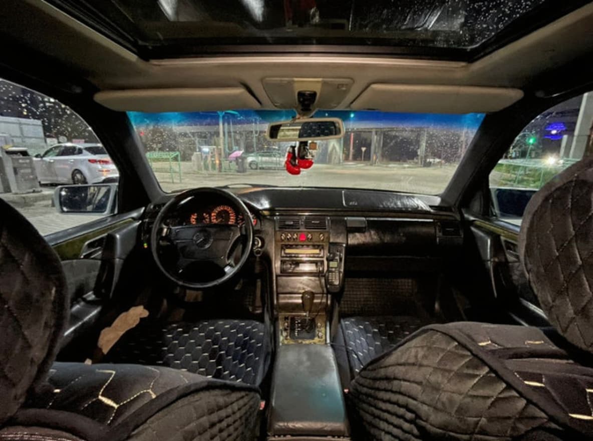 Mercedes-Benz E-Класс I (W124), 1997