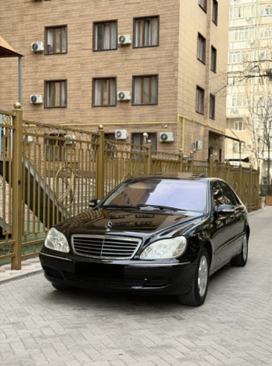 Mercedes-Benz S-Класс IV (W220), 2003