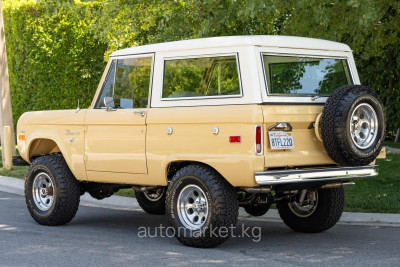Ford Bronco 1975